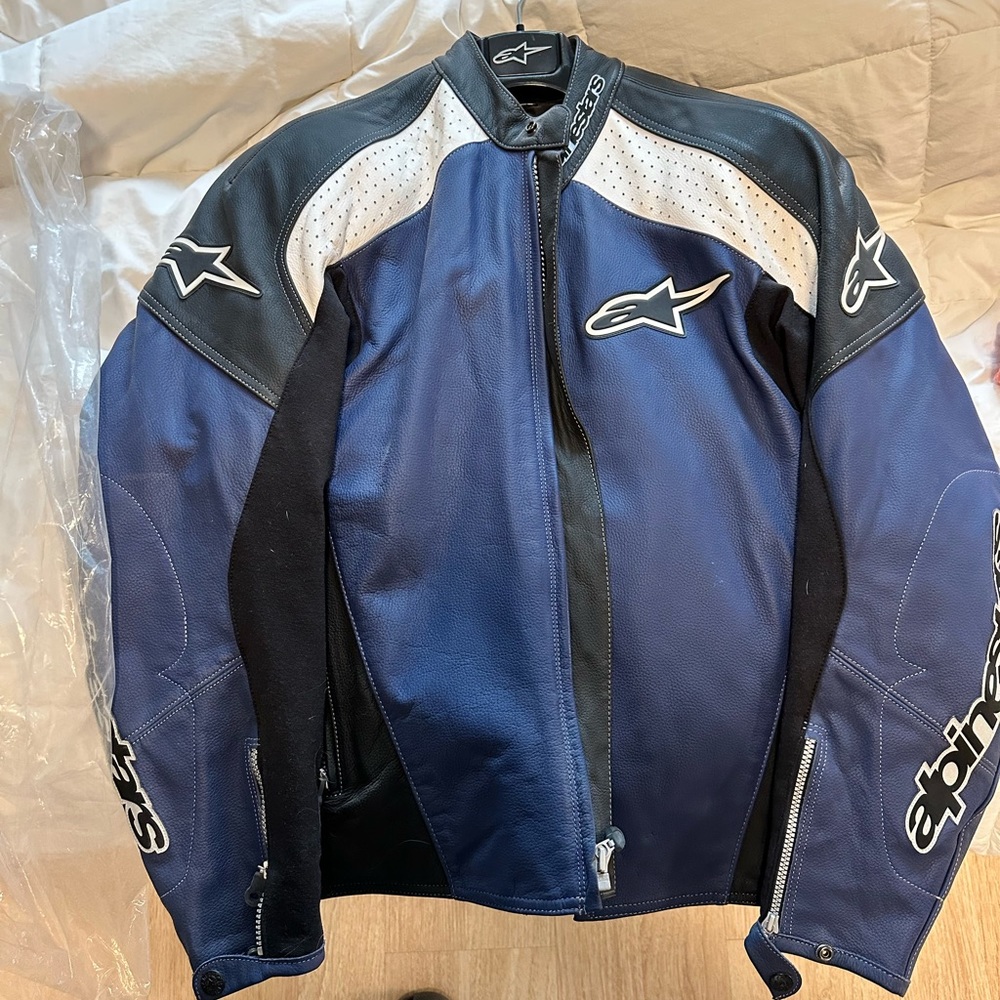 Men’s Leather Motorcycle Jacket